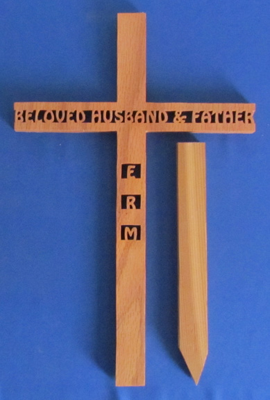 gravesite cross - lg.jpg